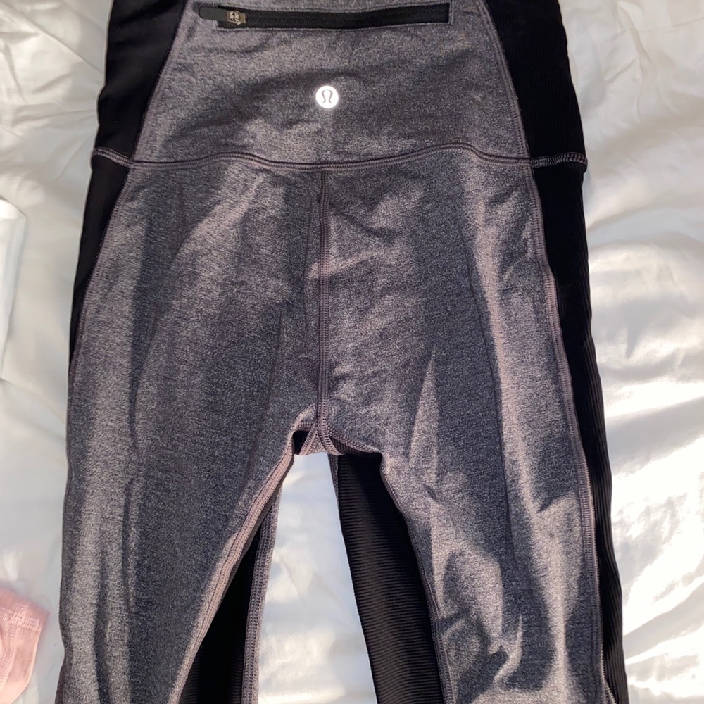 Lululemon - Picture 2 of 2